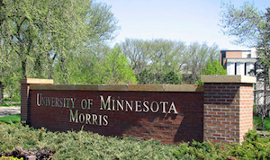 Discount hotels and attractions in Morris, Minnesota